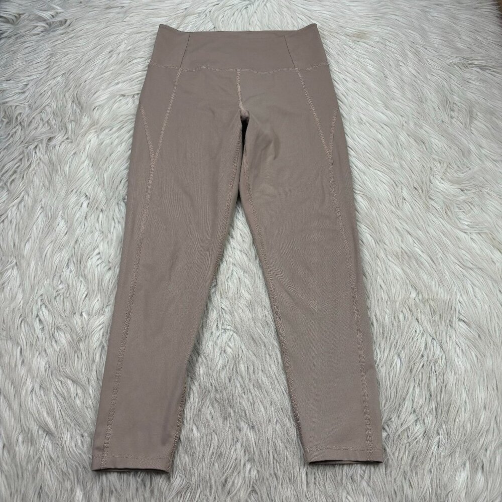 Girlfriend Collective High Rise‎ Cropped Capri Leggings